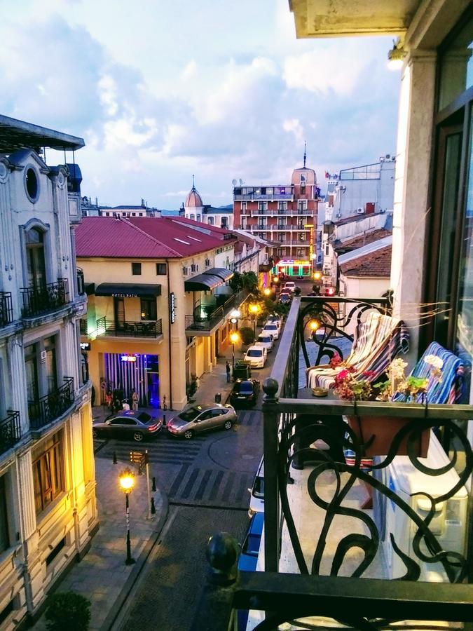 Romantic บาทูมิ ภายนอก รูปภาพ